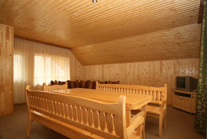Malyvo Hotel Deliatyn ภายนอก รูปภาพ